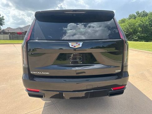 Used 2023 Cadillac Escalade ESV Sport w/ Touring Package AWD/4WD image 4