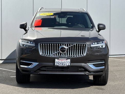 Used 2025 Volvo XC90 T8 Core w/ Protection Package Premier AWD/4WD image 8