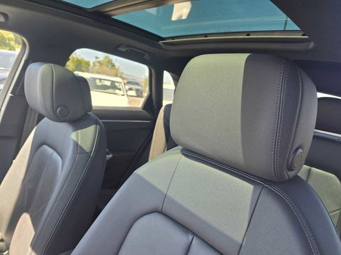 Used 2023 Audi Q3 2.0T Premium Plus w/ Premium Plus Package image 23