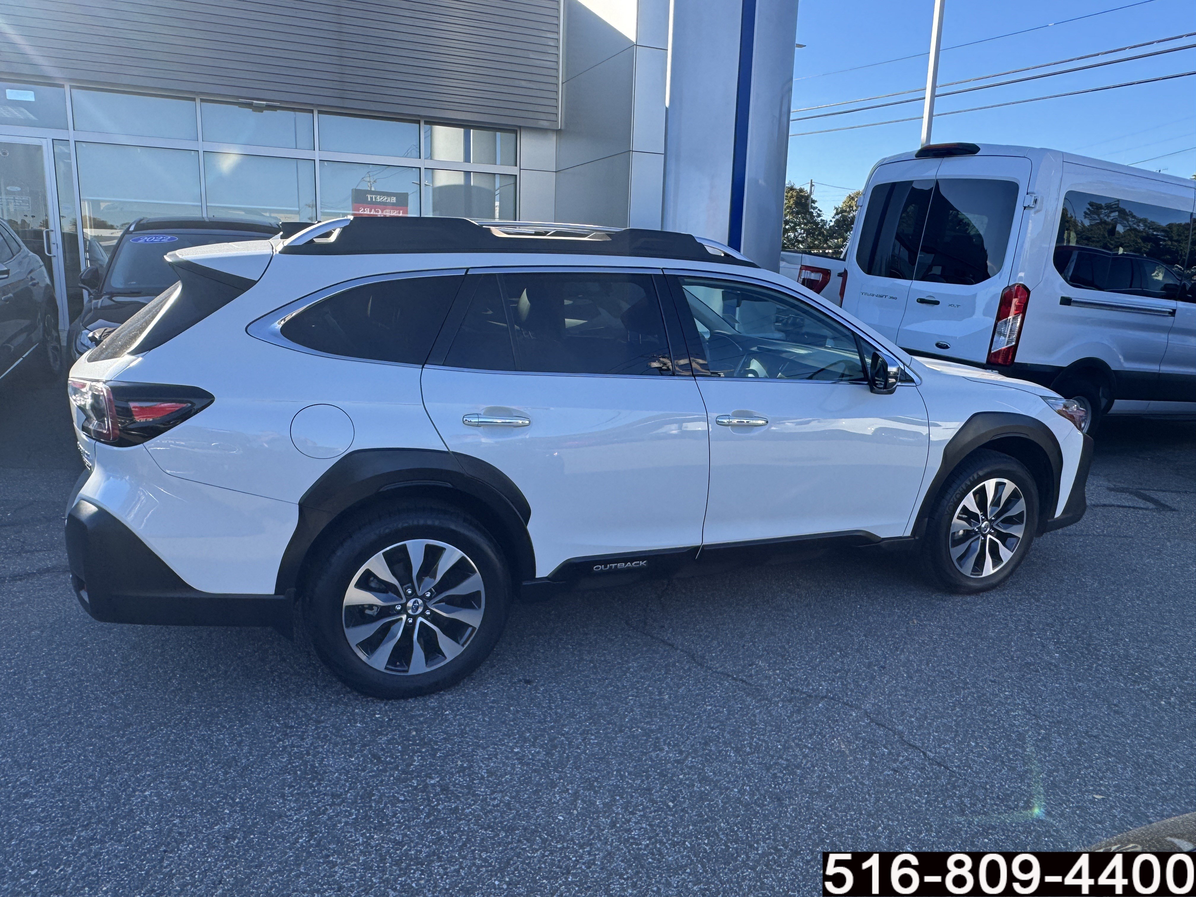 Used 2024 Subaru Outback Touring XT AWD/4WD image 4