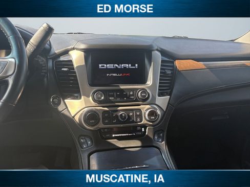 Used 2019 GMC Yukon Denali w/ Denali Ultimate Package AWD/4WD image 15