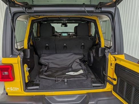 Used 2021 Jeep Wrangler Unlimited Islander image 22