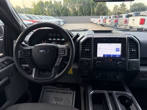 Used 2019 Ford F150 XLT w/ Trailer Tow Package RWD image 21