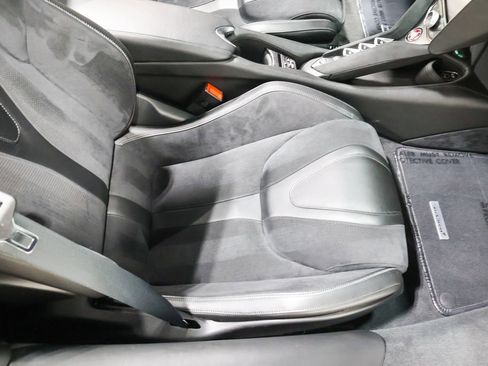 Used 2018 McLaren 720S image 45
