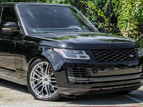 Used 2019 Land Rover Range Rover Supercharged image 10