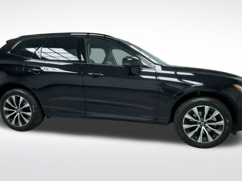 New 2025 Volvo XC60 B5 Plus w/ Protection Package Premier AWD/4WD image 26