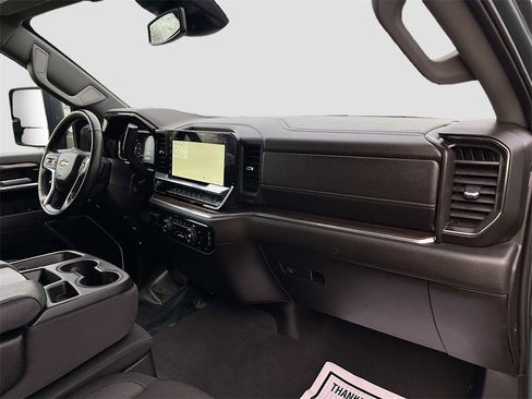 Used 2025 Chevrolet Silverado 3500 LT w/ All Star Edition image 28