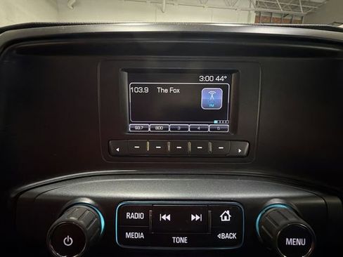 Used 2017 Chevrolet Silverado 1500 W/T w/ WT Convenience Package AWD/4WD image 16