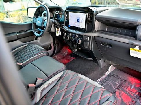 Used 2025 Ford F150 XL AWD/4WD image 18