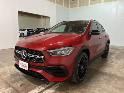 Used 2021 Mercedes-Benz GLA 250 w/ AMG Line Exterior