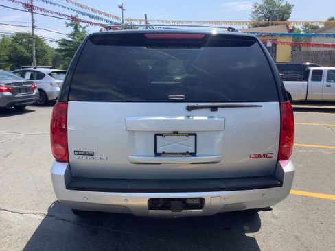 Used 2013 GMC Yukon SLT image 6