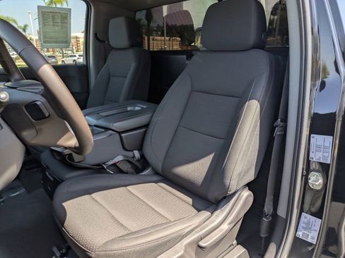 Used 2025 Chevrolet Silverado 1500 W/T w/ Trailering Package AWD/4WD image 11
