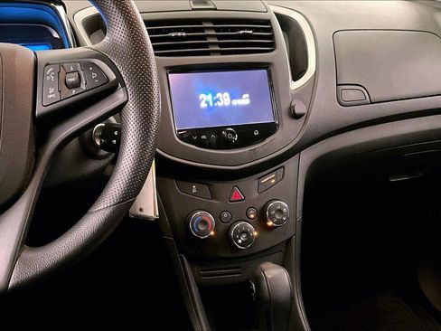 Used 2016 Chevrolet Trax LS image 6