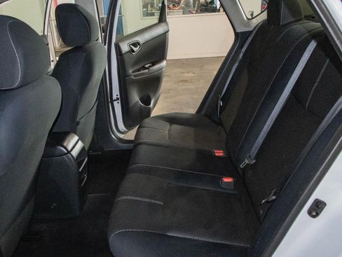 Used 2018 Nissan Sentra S w/ Appearance Package image 13