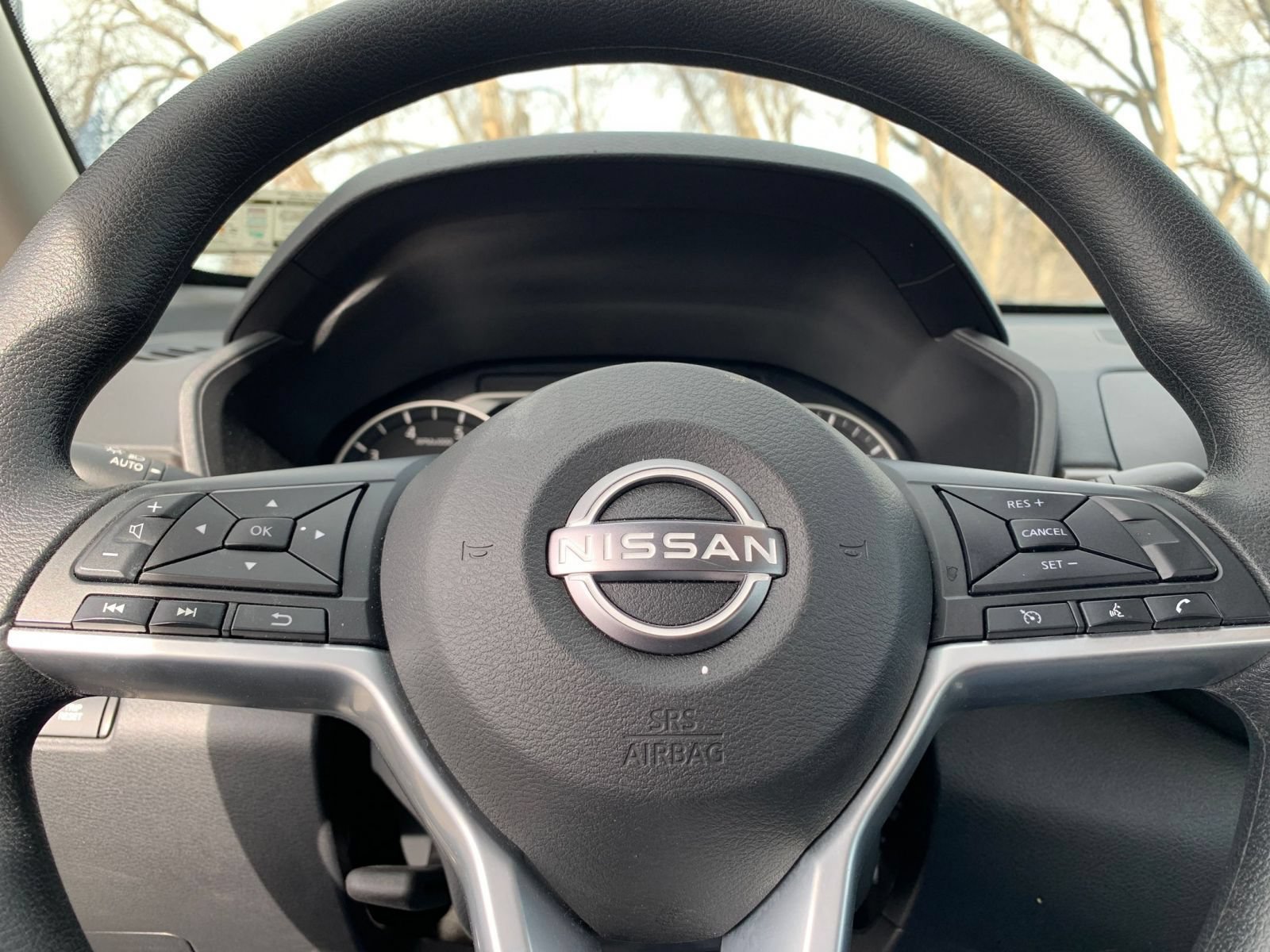Used 2025 Nissan Altima 2.5 SV FWD image 28