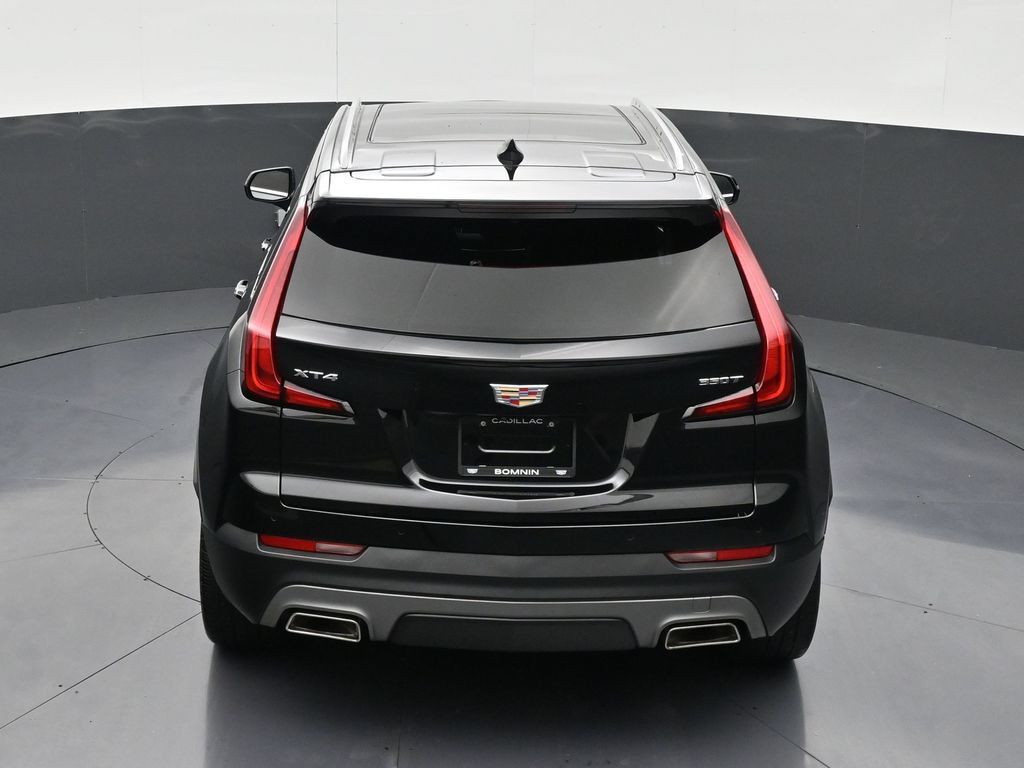Used 2023 Cadillac XT4 Premium Luxury FWD image 15