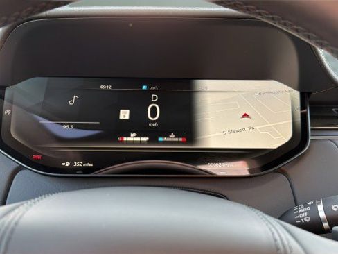 New 2026 Land Rover Range Rover Long Wheelbase SE image 29