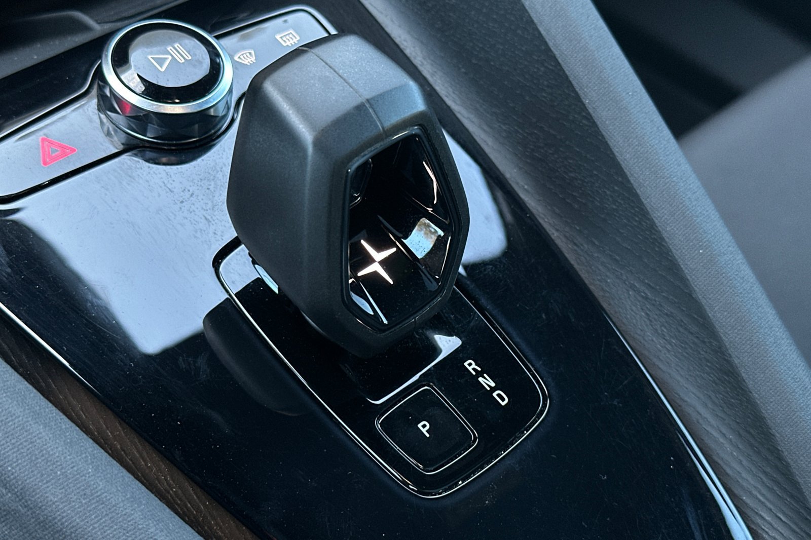 Used 2024 Polestar Polestar 2 AWD/4WD image 25