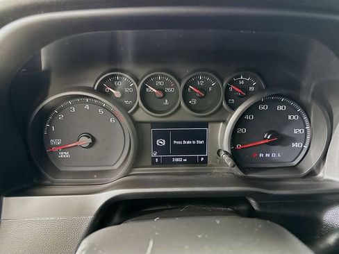 Used 2022 Chevrolet Silverado 1500 Custom image 15