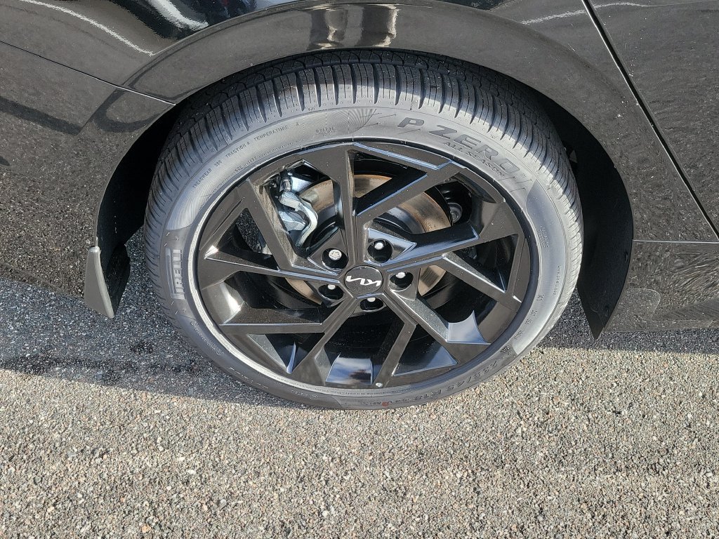 New 2026 Kia K5 GT-Line w/ GT-Line Premium Package FWD image 36