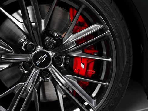 Used 2024 Chevrolet Camaro ZL1 RWD image 26