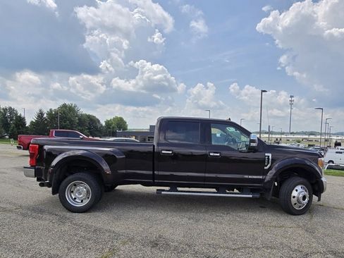 Used 2019 Ford F450 Lariat w/ Lariat Ultimate Package image 14