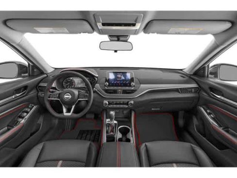 Used 2023 Nissan Altima 2.5 SR FWD image 11