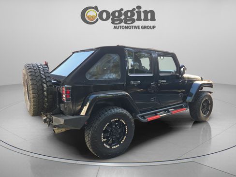 Used 2008 Jeep Wrangler Unlimited Sahara w/ Dual Top Group image 5