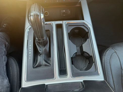 Used 2015 Ford F150 Lariat AWD/4WD image 27
