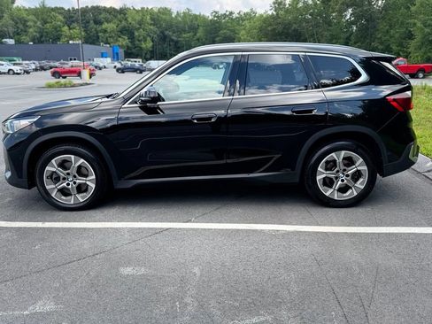 Used 2023 BMW X1 xDrive28i AWD/4WD image 3