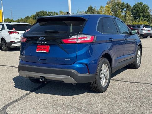 Used 2024 Ford Edge SEL w/ Convenience Package AWD/4WD image 4