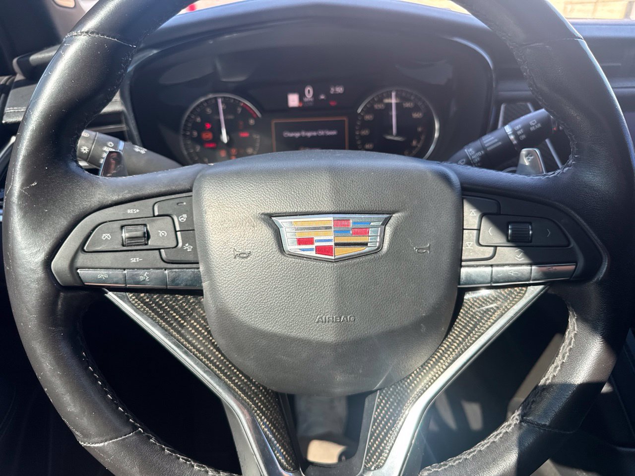 Used 2022 Cadillac XT6 Sport AWD/4WD image 9