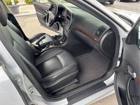 Used 2010 Saab 9-3 2.0T w/ Comfort Package FWD image 14
