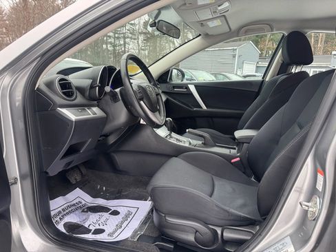 Used 2011 MAZDA MAZDA3 s Sport image 12