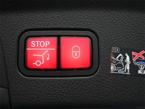 New 2026 Mercedes-Benz GLE 53 AMG 4MATIC Coupe image 25