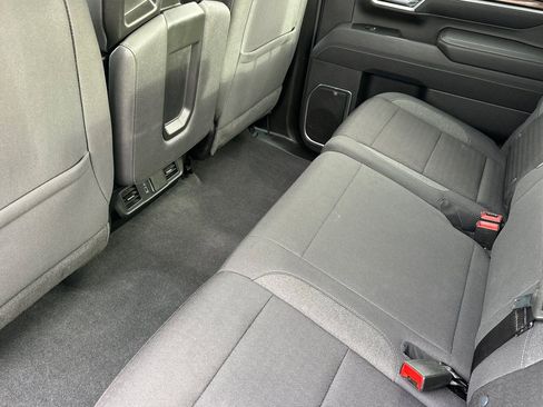 Used 2025 Chevrolet Silverado 2500 LT w/ Convenience Package image 13