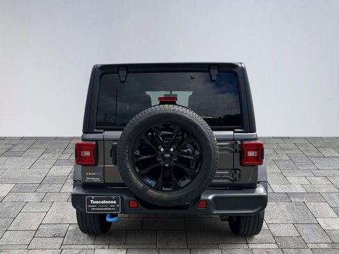 Used 2023 Jeep Wrangler Unlimited Sahara w/ Cold Weather Group image 6