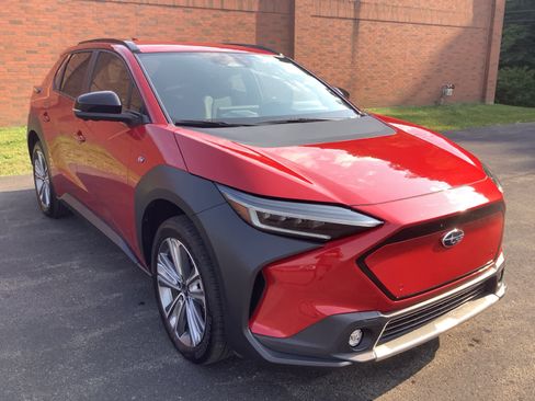 Certified 2023 Subaru Solterra AWD image 3