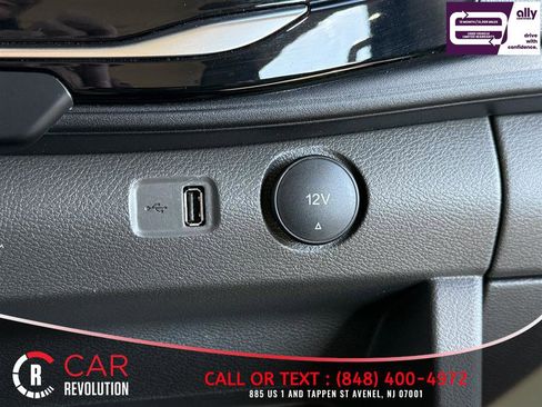 Used 2023 Ford Transit 350 XLT RWD image 36