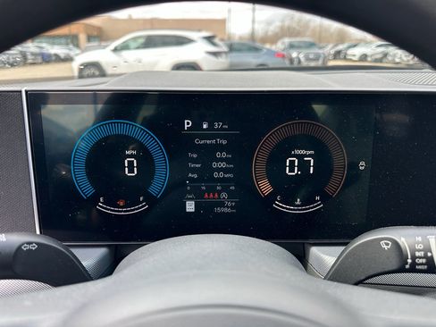 Used 2025 Hyundai Sonata SE image 16