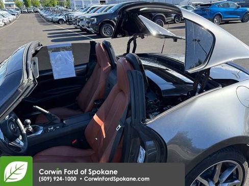 Used 2022 MAZDA MX-5 Miata RF Grand Touring w/ Weather Package RWD image 32