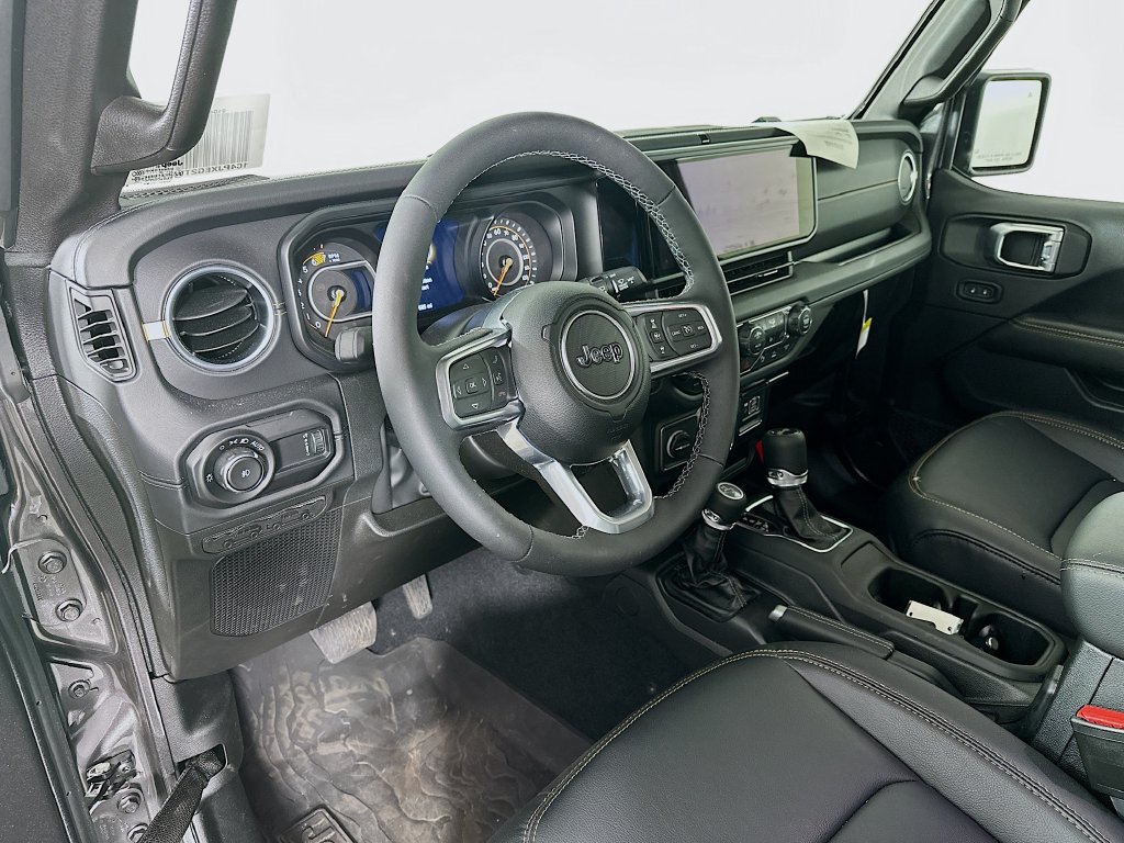 New 2026 Jeep Wrangler Unlimited Sahara AWD/4WD image 14