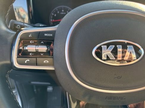 Used 2021 Kia Sorento S w/ Panoramic Sunroof Package image 34