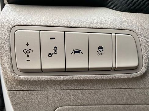 Used 2019 Hyundai Tucson Value w/ Cargo Package image 16