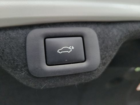 Used 2024 Lexus ES 350 w/ Premium Package FWD image 30