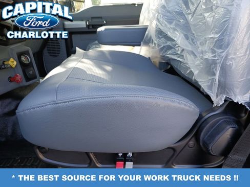 New 2027 Ford F750 2WD Regular Cab Super Duty image 15