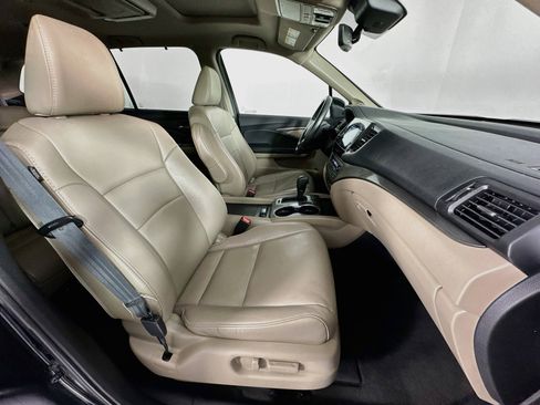 Used 2019 Honda Pilot EX-L image 31