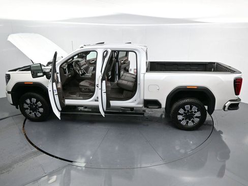 Used 2024 GMC Sierra 2500 Denali w/ Denali Reserve Package image 43