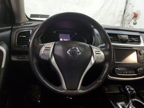 Used 2016 Nissan Altima 2.5 SL w/ 2.5 Technology w/LED Package image 15