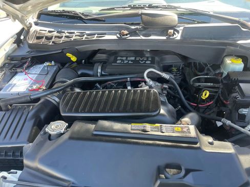 Used 2008 Chrysler Aspen Limited image 21